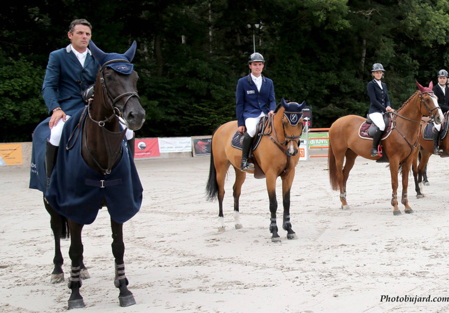 Werner Muff remporte le Grand Prix de Corcelles. Bryan Balsiger et Audrey Geiser complètent le podium.