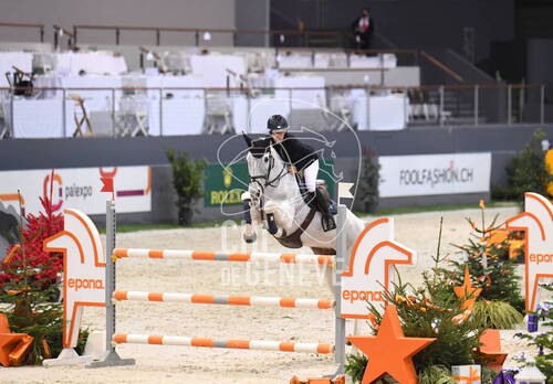 Optimized by JPEGmini 3.18.4.211163429-AP 0xe54d9a4e