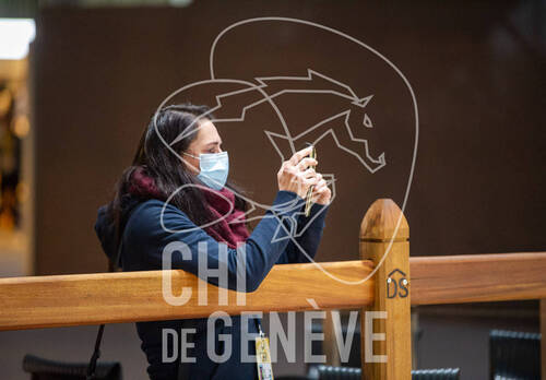 Optimized by JPEGmini 3.18.4.211163429-AP 0x13942b30