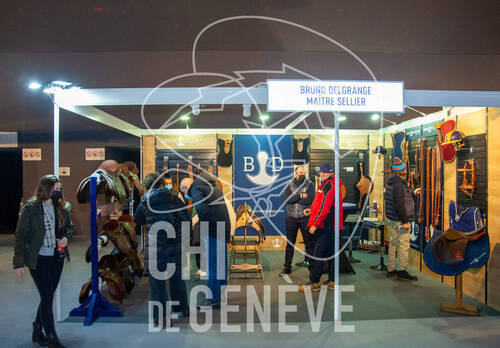 Optimized by JPEGmini 3.18.4.211163429-AP 0x4e145268