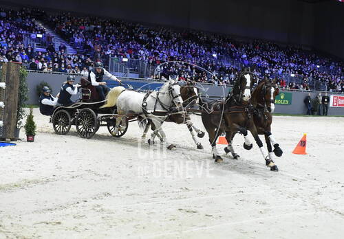 Optimized by JPEGmini 3.18.4.211163429-AP 0x38ee9080