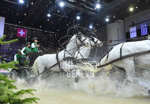 Optimized by JPEGmini 3.18.4.211163429-AP 0x3ae99746