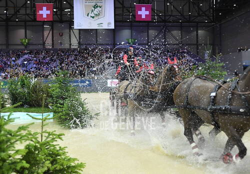 Optimized by JPEGmini 3.18.4.211163429-AP 0xc64b6fa7