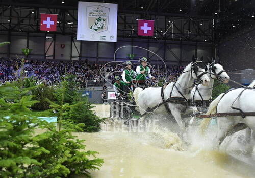 Optimized by JPEGmini 3.18.4.211163429-AP 0xc8b09534