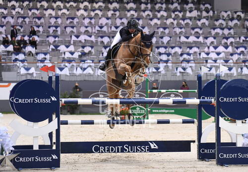 Optimized by JPEGmini 3.18.4.211163429-AP 0xda365f3e