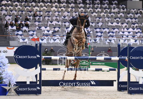 Optimized by JPEGmini 3.18.4.211163429-AP 0x49298b2e