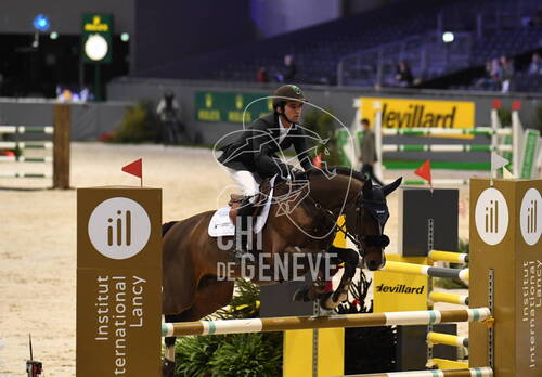 Optimized by JPEGmini 3.18.4.211163429-AP 0x20f30ba8