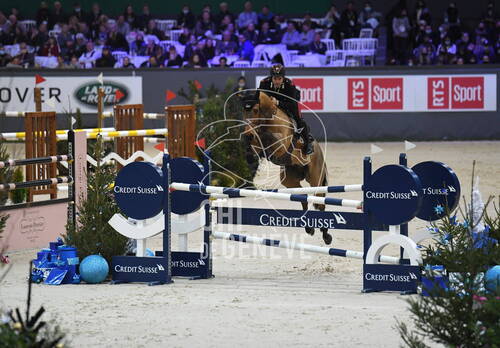 Optimized by JPEGmini 3.18.4.211163429-AP 0x8e9173e8