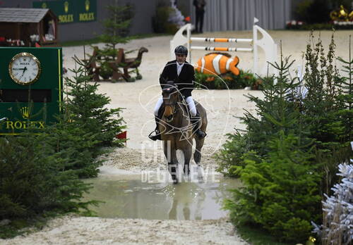 Optimized by JPEGmini 3.18.4.211163429-AP 0x7139a338