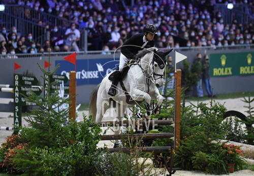 Optimized by JPEGmini 3.18.4.211163429-AP 0xecf3c735