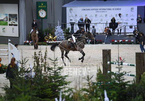 Optimized by JPEGmini 3.18.4.211163429-AP 0x90e459e0