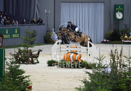 Optimized by JPEGmini 3.18.4.211163429-AP 0x0085f90c