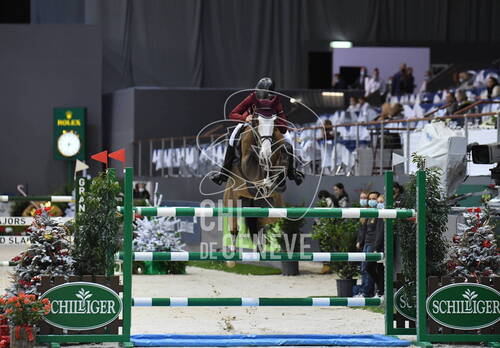 Optimized by JPEGmini 3.18.4.211163429-AP 0x12235d35