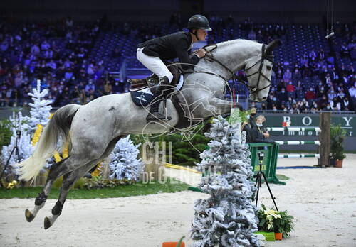 Optimized by JPEGmini 3.18.4.211163429-AP 0x49298b2e