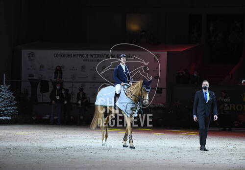 Optimized by JPEGmini 3.18.4.211163429-AP 0x0c872cbe