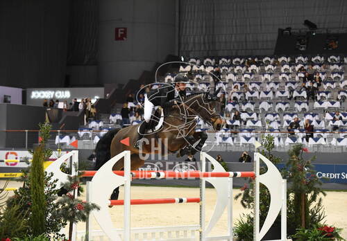 Optimized by JPEGmini 3.18.4.211163429-AP 0x12235d35