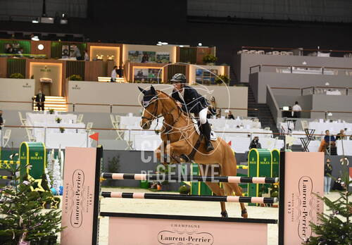 Optimized by JPEGmini 3.18.4.211163429-AP 0xe54d9a4e