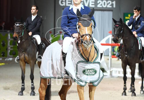 Optimized by JPEGmini 3.18.4.211163429-AP 0x9785946c