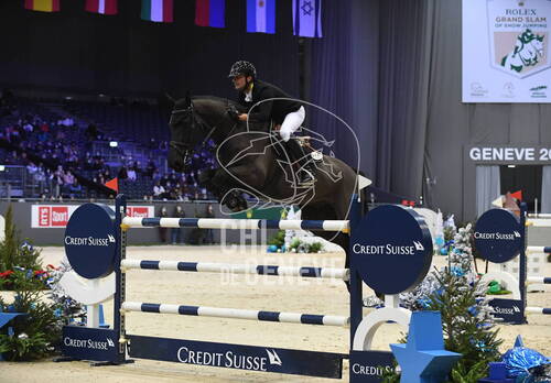 Optimized by JPEGmini 3.18.4.211163429-AP 0xa4b0acf1