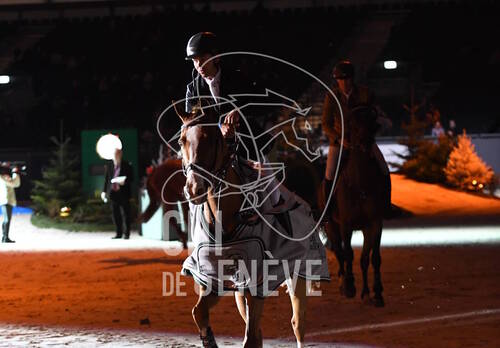 Optimized by JPEGmini 3.18.4.211163429-AP 0x35027c65