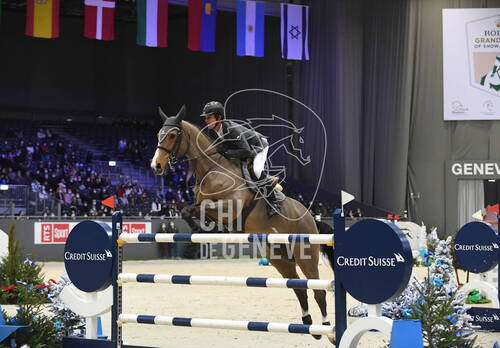 Optimized by JPEGmini 3.18.4.211163429-AP 0x9a9dc50f