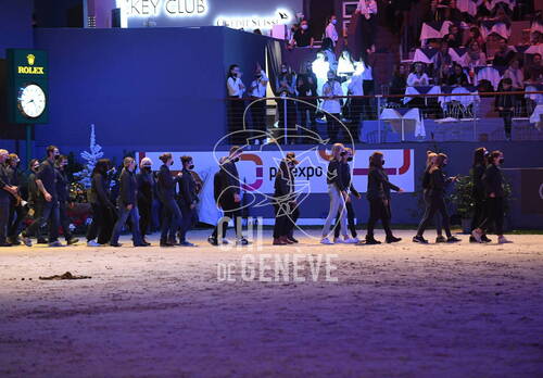 Optimized by JPEGmini 3.18.4.211163429-AP 0x7139a338