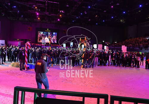 Optimized by JPEGmini 3.18.4.211163429-AP 0x3f5854c1