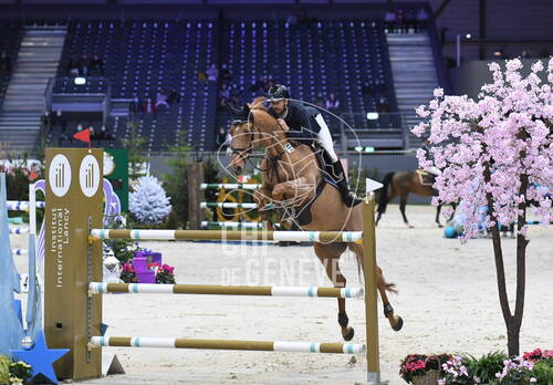 Optimized by JPEGmini 3.18.4.211163429-AP 0xc187751a