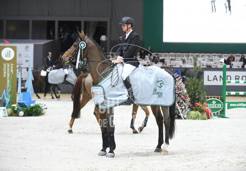 Optimized by JPEGmini 3.18.4.211163429-AP 0x7be4275d