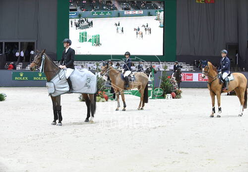 Optimized by JPEGmini 3.18.4.211163429-AP 0xdd0af3dd