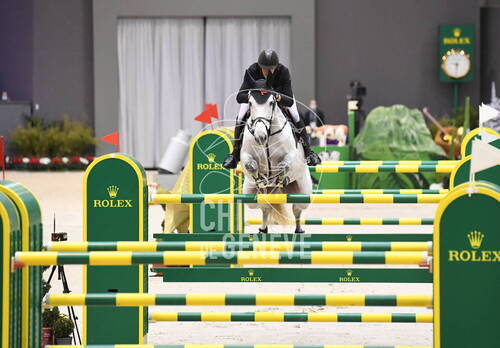 Optimized by JPEGmini 3.18.4.211163429-AP 0xd59986b6