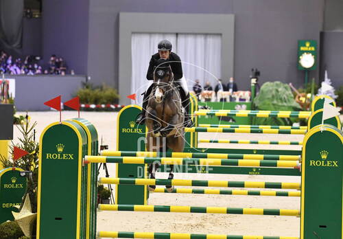 Optimized by JPEGmini 3.18.4.211163429-AP 0xb63c3b45