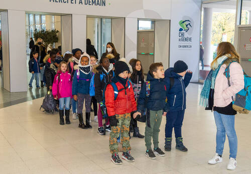 Optimized by JPEGmini 3.18.4.211163429-AP 0x04958691