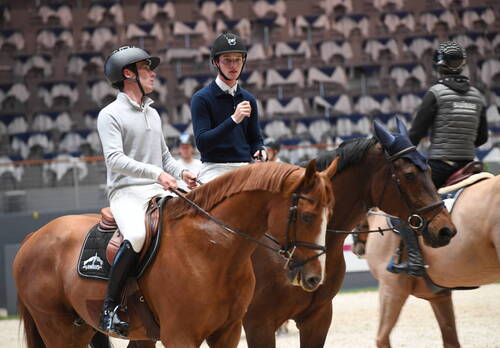 Warm up- Cavalier de sautCHI Genève 08 décembre 2022