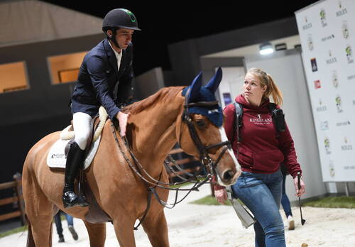 Warm upPaddock CHI Genève 08 décembre 2022
