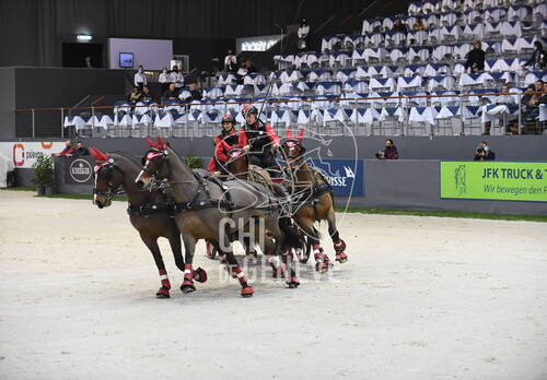 Optimized by JPEGmini 3.18.4.211163429-AP 0x43b19670