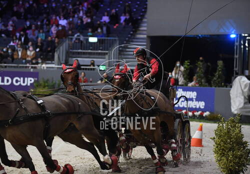 Optimized by JPEGmini 3.18.4.211163429-AP 0xb9f46acc