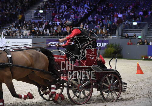 Optimized by JPEGmini 3.18.4.211163429-AP 0x8f8d51f6