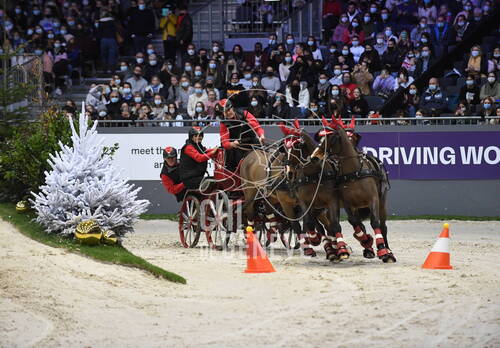 Optimized by JPEGmini 3.18.4.211163429-AP 0xf2ae51e3