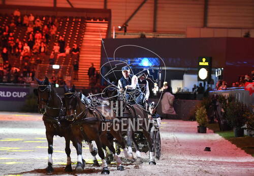 Optimized by JPEGmini 3.18.4.211163429-AP 0xe0a73dc4