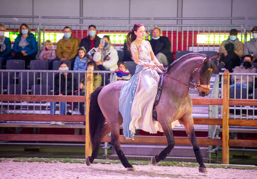 Optimized by JPEGmini 3.18.4.211163429-AP 0xe3141985