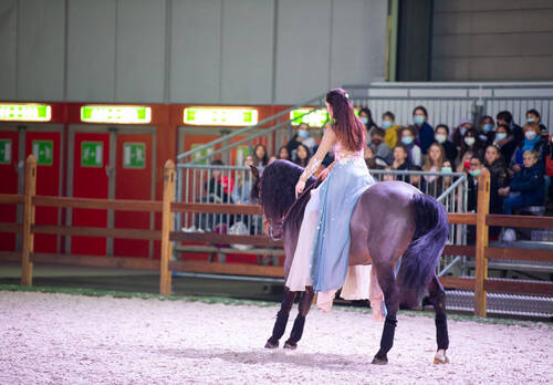 Optimized by JPEGmini 3.18.4.211163429-AP 0xf45cc253