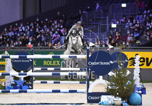 Optimized by JPEGmini 3.18.4.211163429-AP 0x84300865