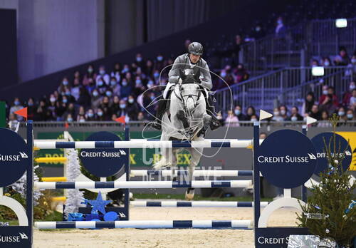 Optimized by JPEGmini 3.18.4.211163429-AP 0x49298b2e