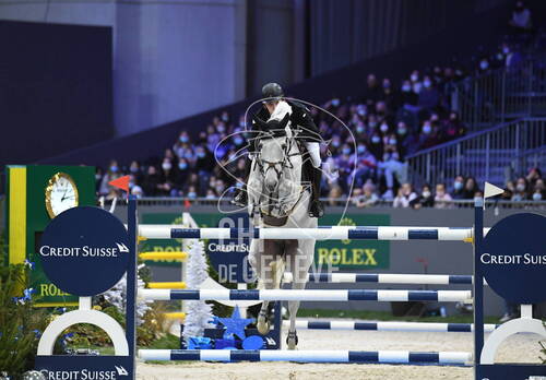 Optimized by JPEGmini 3.18.4.211163429-AP 0x07f7ff51