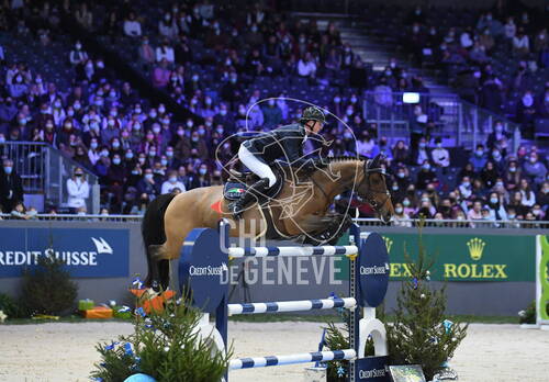 Optimized by JPEGmini 3.18.4.211163429-AP 0x37bf7c0d