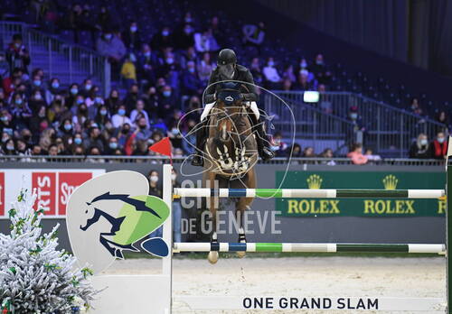 Optimized by JPEGmini 3.18.4.211163429-AP 0xc187751a