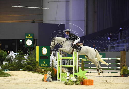 Optimized by JPEGmini 3.18.4.211163429-AP 0x15081a60