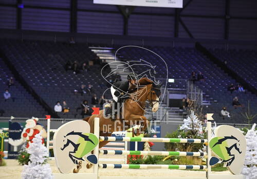 Optimized by JPEGmini 3.18.4.211163429-AP 0xdd0af3dd