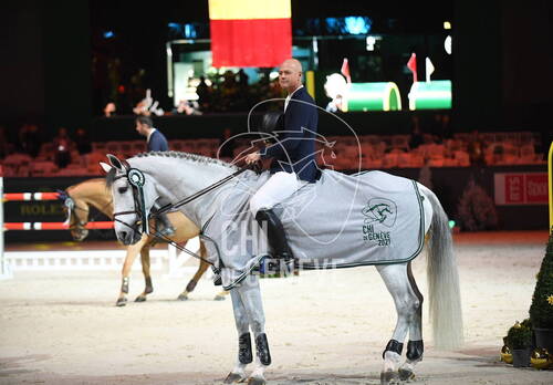 Optimized by JPEGmini 3.18.4.211163429-AP 0x1d573091